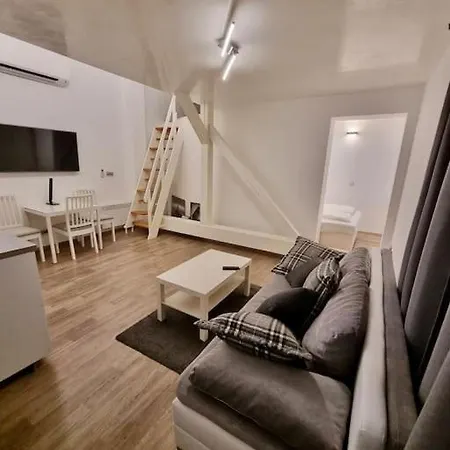 Deluxe Mansard Suite In Karlin Prague Exterior photo
